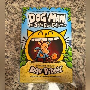 Dog Man The Supa Epic Collection by - Blue and Yellow
